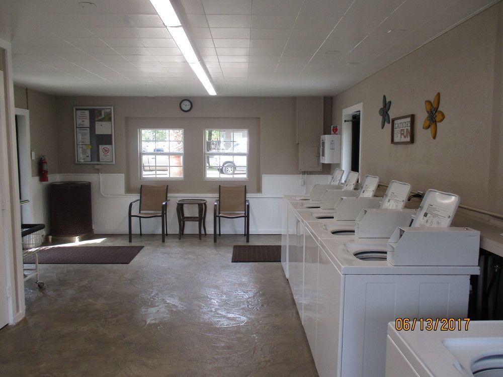 Travelers World Rv Resort 샌안토니오 외부 사진